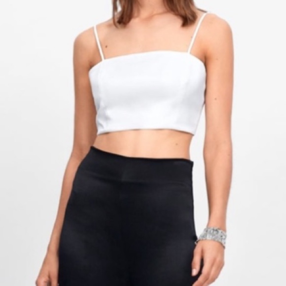 ISO white Zara crop top